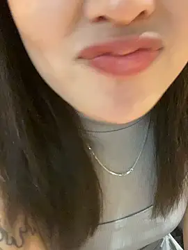   BabyShowPublic   online show from September 21, 2:05 pm