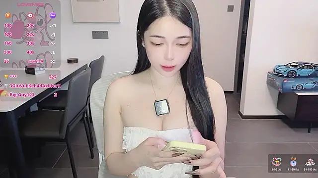 Scarlett-bb online show from October 31, 11:31 pm