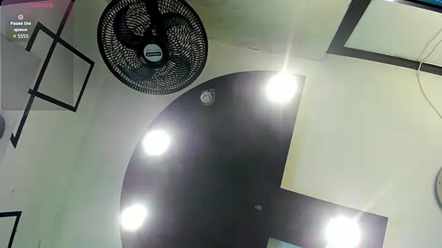 SamaraAnders  online show from April 16, 4:46 am