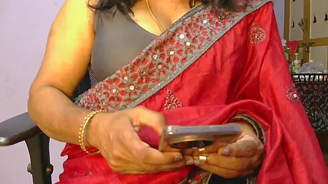 mallu-lover online show from June 30, 1:21 pm