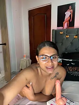 ema zoe online show from October 10, 12:26 am