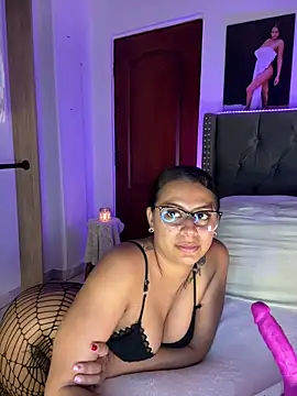 ema zoe online show from March 31, 12:21 am