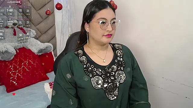 heluejamil online show from December 1, 7:38 pm