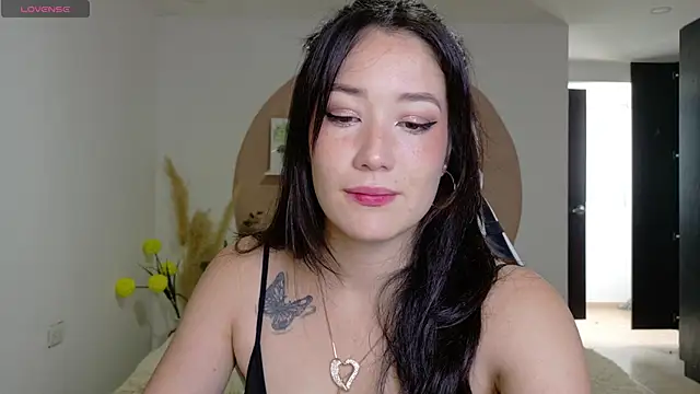 Eliih 01 online show from March 20, 4:23 pm