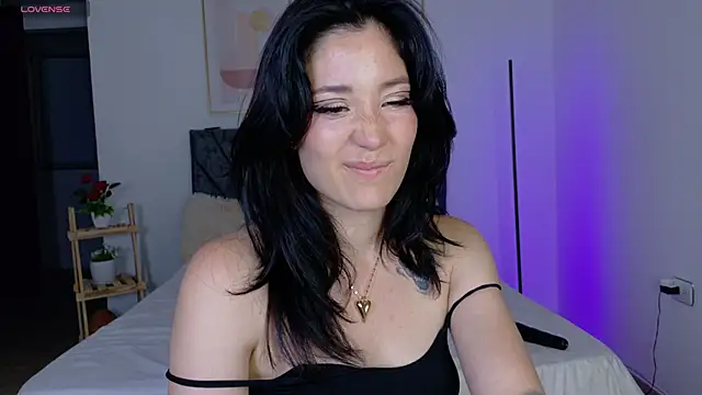 Eliih 01 online show from October 8, 3:44 am