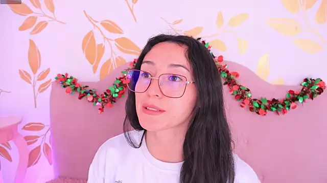 Ginevra esposito online show from December 15, 12:43 pm