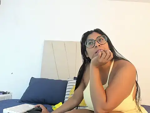  Miaa khalifa  online show from September 25, 12:04 pm