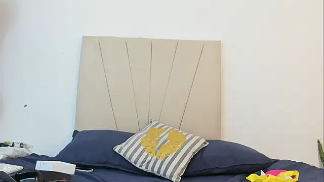  Miaa khalifa  online show from September 23, 4:27 pm