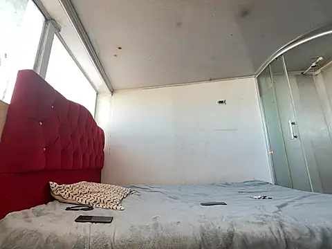 keith russo online show from April 12, 7:05 pm