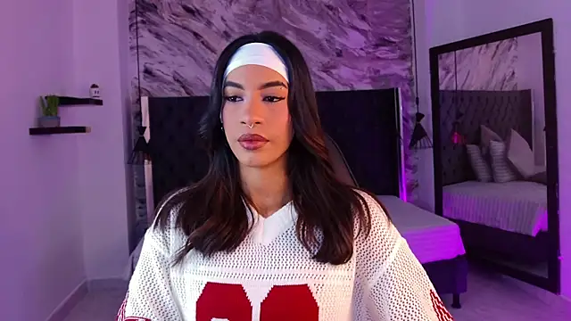 kitty collins  online show from April 7, 12:18 pm