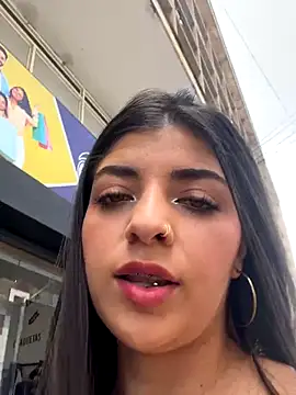 Isaa-Sweet online show from September 22, 3:32 pm