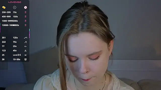 JulietteRain online show from January 16, 6:37 pm