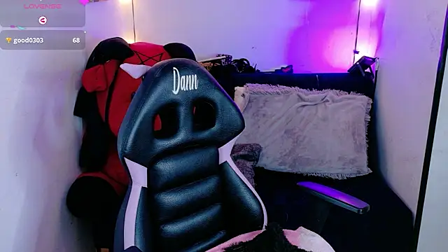 MiaVelvetDoll online show from November 21, 2:41 pm