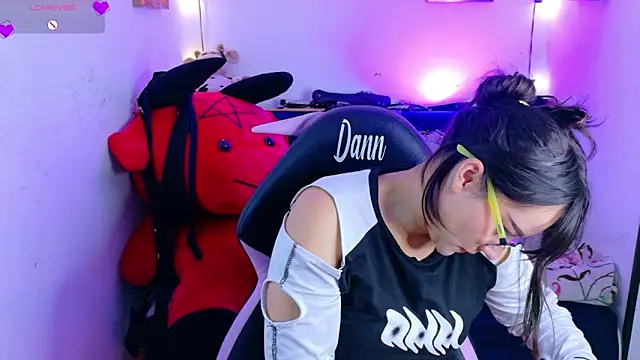 MiaVelvetDoll online show from September 23, 1:53 pm