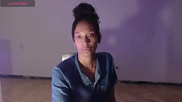 DonnaDidiamantti online show from October 2, 7:30 pm