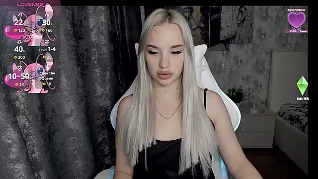 KiraKrox online show from September 10, 9:15 pm