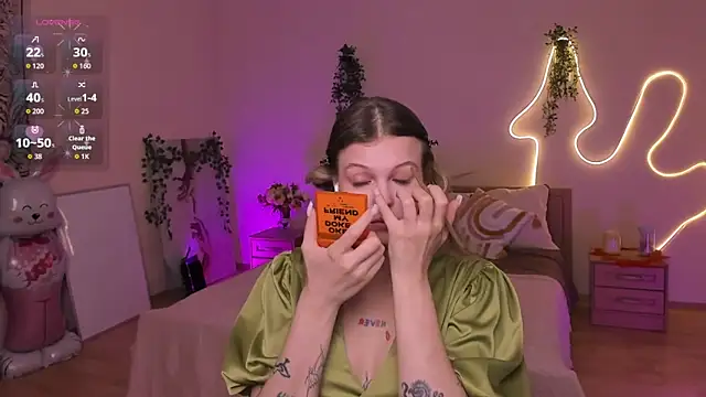 Lisa Blossom online show from July 27, 6:10 am