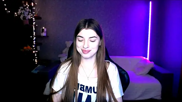 Dianaa Lee0 online show from November 29, 10:36 pm