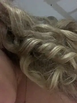 loirinhaszsp online show from April 13, 10:10 pm