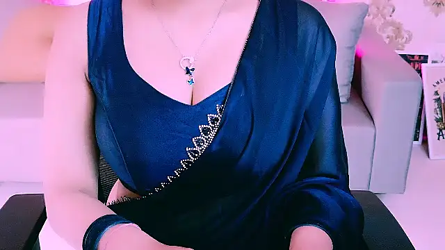 My Rose online show from January 9, 6:23 pm