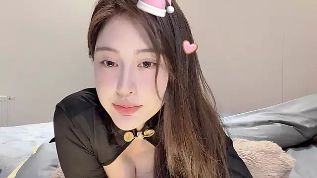 Aquarius-002 online show from March 4, 2:45 pm