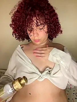 Enyagleam  online show from October 4, 3:12 am