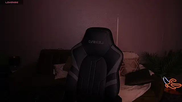 AnitaBambie online show from February 4, 7:22 am