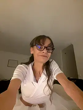 Chris06d22xh online show from October 24, 7:21 pm