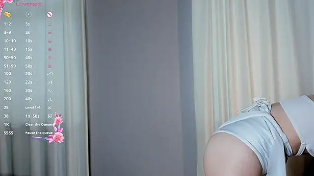 MarenRawicki online show from October 23, 8:20 am