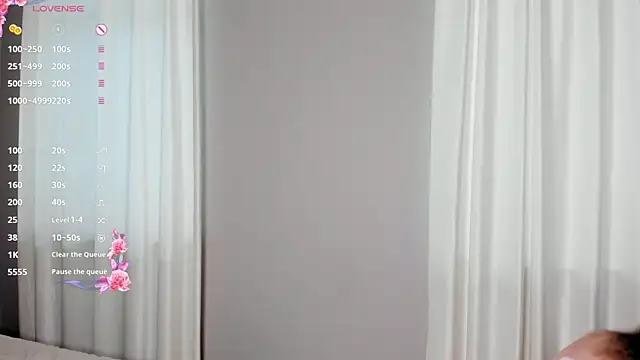 MarenRawicki online show from October 19, 8:38 am