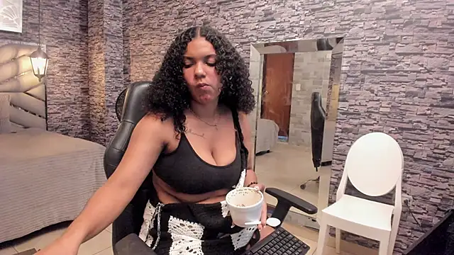 BellyBigBoobs online show from October 2, 2:55 pm