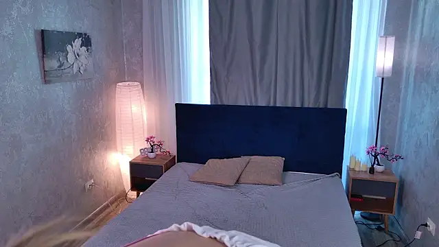 lisabaus online show from March 6, 6:19 am