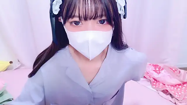 Azusa DoMybest online show from November 23, 8:27 am