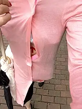 pink-mai online show from May 6, 12:36 am