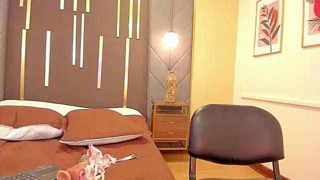 OliviGrace online show from September 19, 11:26 pm