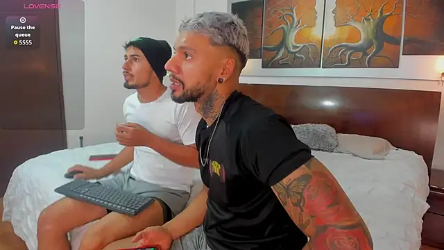 Valentiinoss online show from September 26, 8:39 pm