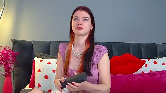 MelissaMays online show from March 10, 6:23 pm