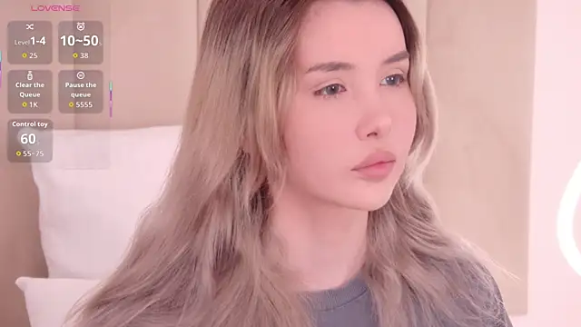 Nesolla online show from April 10, 11:05 am