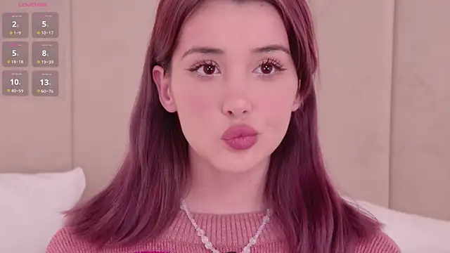 Nesolla online show from November 18, 3:35 pm