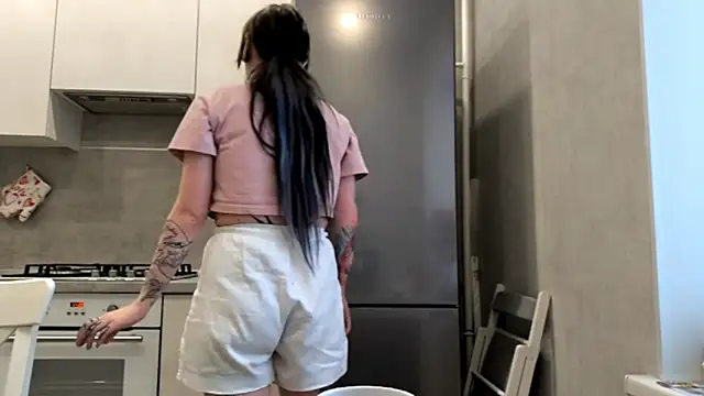 HighelikeGirl online show from March 2, 6:14 am