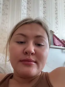 SunshineEmma online show from September 15, 12:46 pm