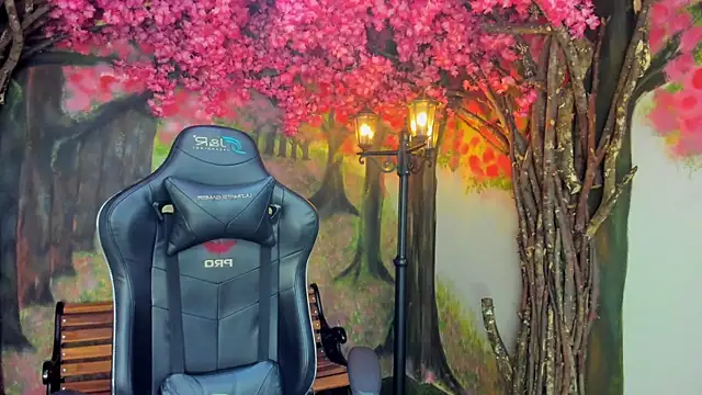 VenusBlazer online show from November 27, 11:24 am