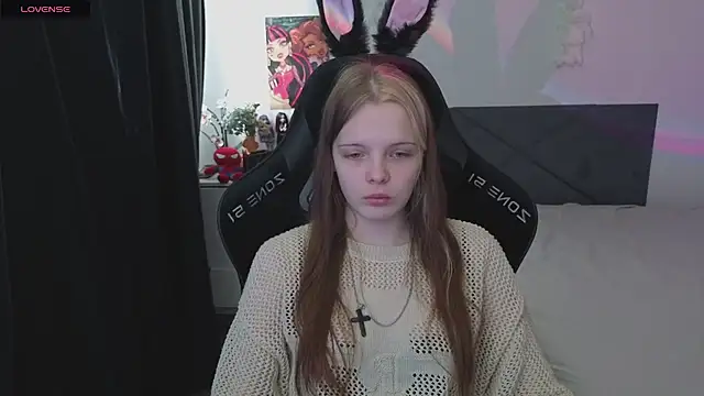 Luna Navy online show from September 26, 8:23 am