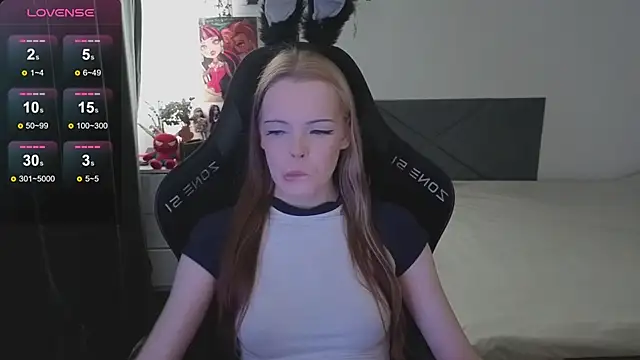 Luna Navy online show from October 21, 9:24 am