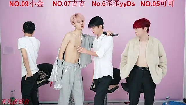 Beautifulboys-777 online show from October 27, 12:12 pm