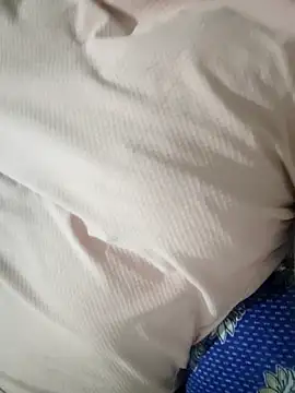 Bhabi-Hot0 online show from April 14, 1:22 pm