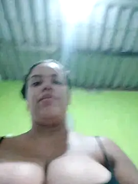 biancaalvess online show from April 2, 6:27 pm