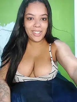 biancaalvess online show from April 27, 1:41 pm