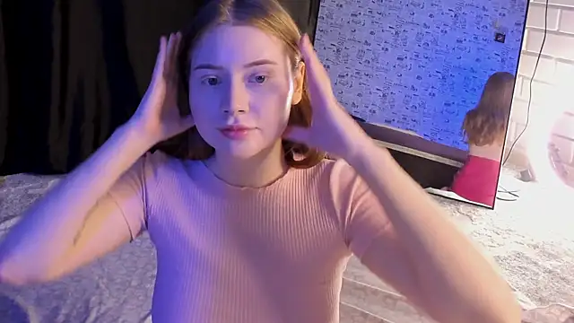 Lillie Berry online show from October 11, 5:23 am