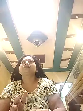 Cute-Janvi20 online show from April 1, 4:04 pm